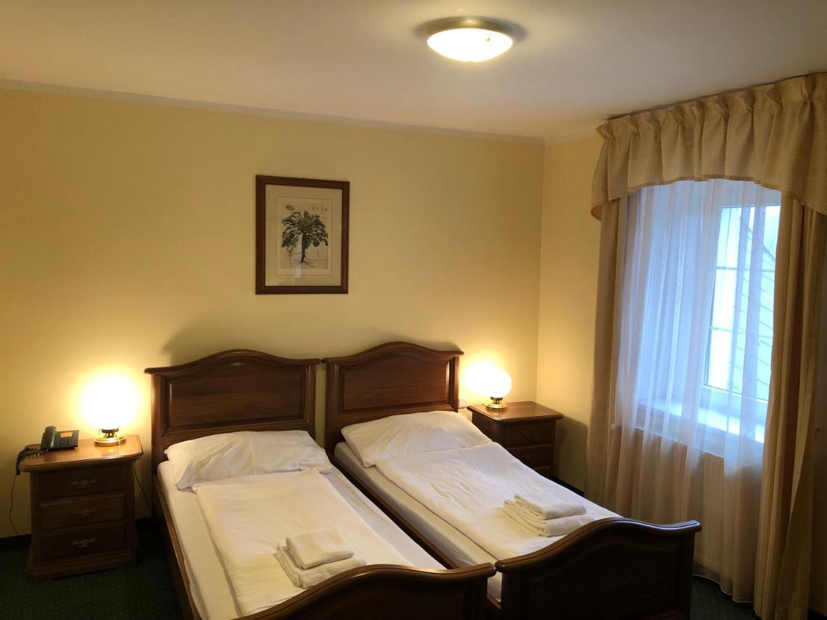 Hotel U Zamecku Cihelny Karlowe Wary Zewnętrze zdjęcie
